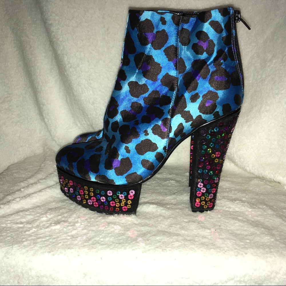 IRON FIST XMARKS SPOT BOOTIES